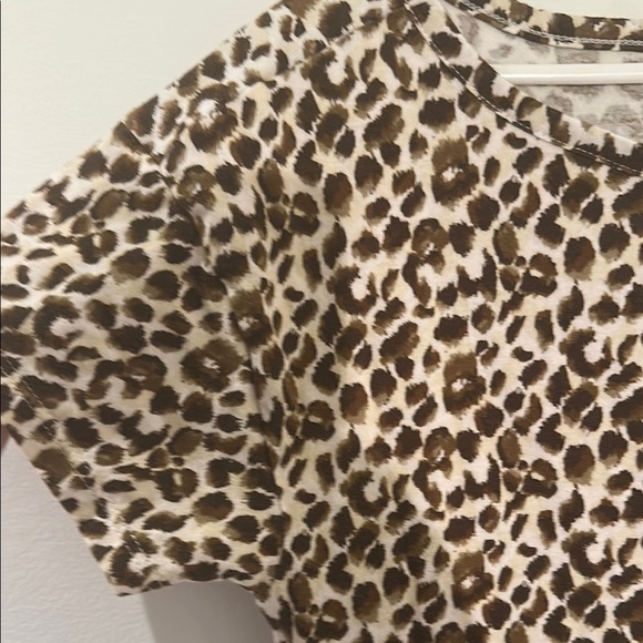 Old Navy Black and Cream A-Line Casual Dress - Picture 6 of 6